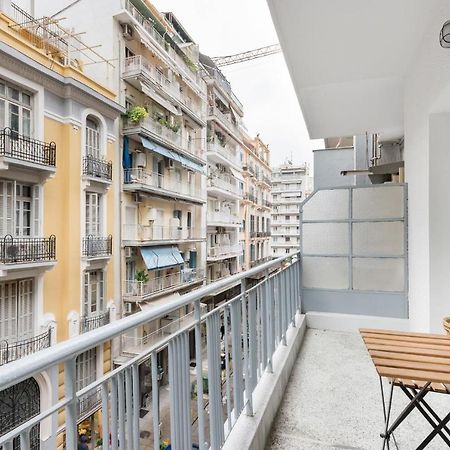 Nat'S Place An Exquisite Home Next To Metro Thessaloniki Exterior foto